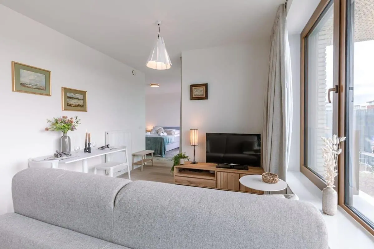 Perfect Getaway Studio Close To The Sea contacts